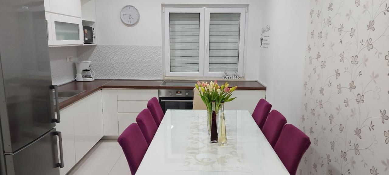 Ivana Apartments Makarska Exterior foto