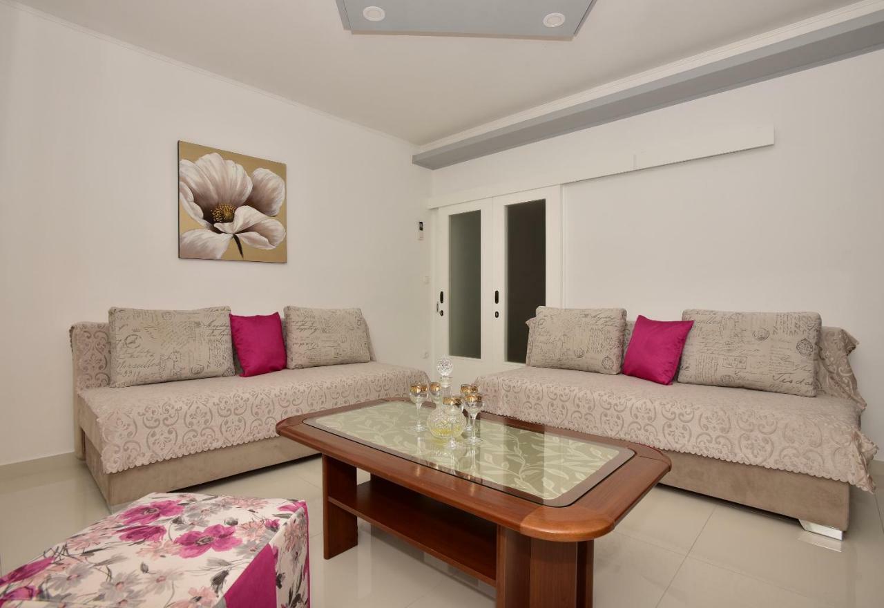 Ivana Apartments Makarska Exterior foto