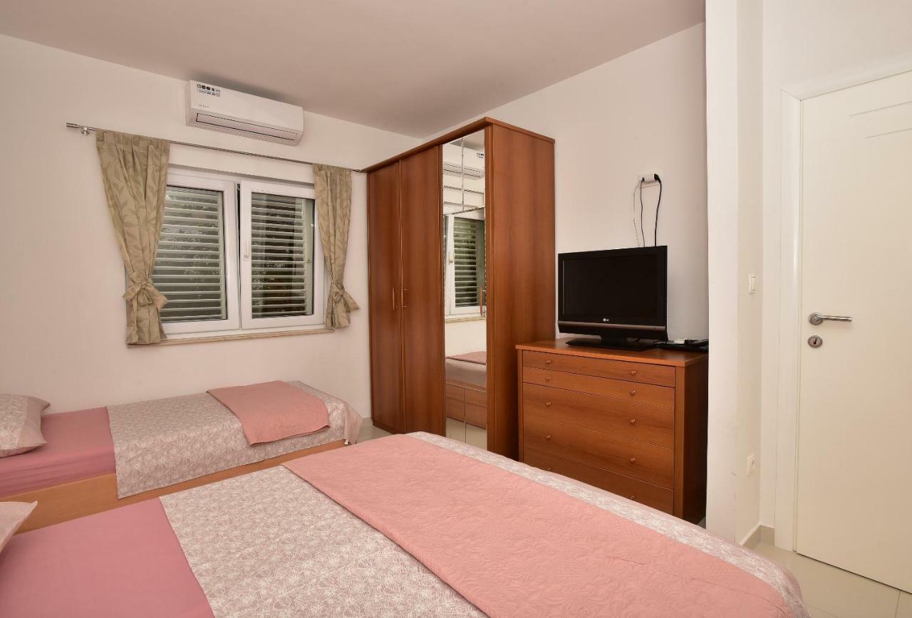 Ivana Apartments Makarska Exterior foto