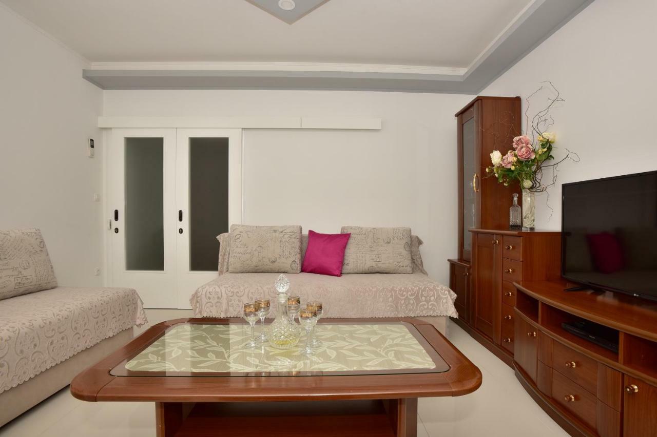 Ivana Apartments Makarska Exterior foto